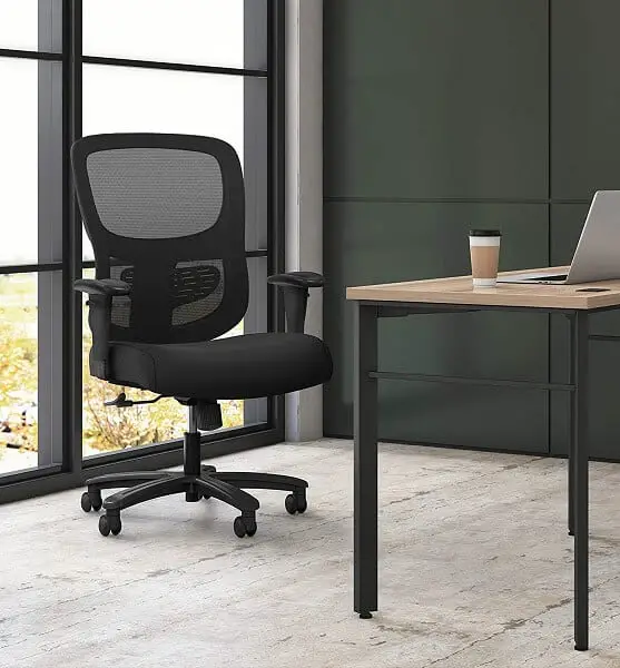 Sadie big and tall mesh office chair at a modern desk. 